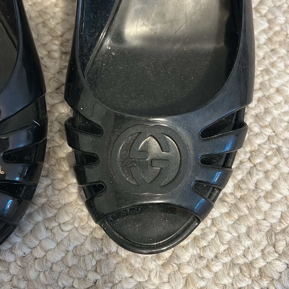 COPY - Vintage Gucci wedge jellies - black - Picture 2 of 5